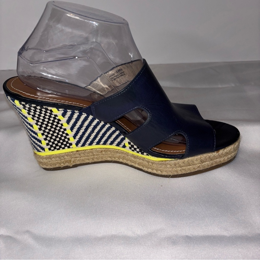 SONDRA ROBERTS New York Women Angie Shoes Heels Sz 10M Navy Blue Leather Wedges